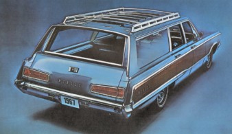 Car: "I've got a bigger rack than Dolly Parton!" motor meme