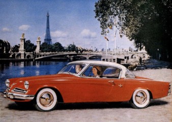 He: “No matter where, or when, or who, it’s a Seine.” motor meme