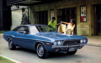 Richard Roundtree arrives for the dress rehearsal of "Shaft: The Musical". motor meme