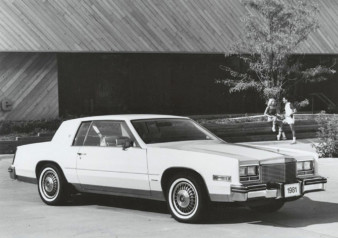 Craig asked Suzie if she wanted to play handball, so she slapped him. motor meme