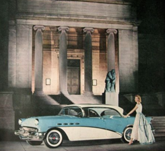 She: "Where is everybody? I can't pull down this statue all by myself!" motor meme