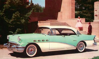 Charles Raymond Starkweather and Caril Ann Fugate in an alternate universe. motor meme